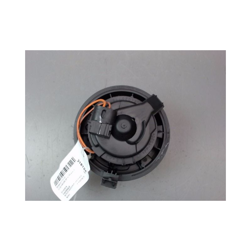 MOTEUR VENTILATEUR CHAUFFAGE RENAULT CLIO IV Phase 1 2012-...