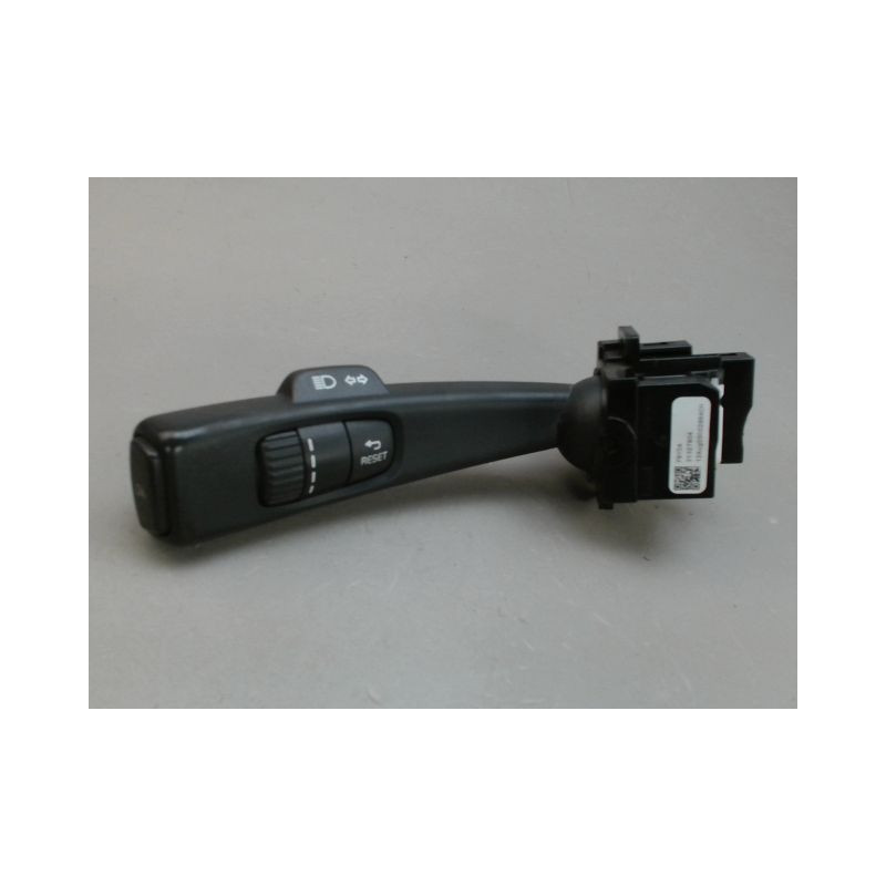COMMANDE CLIGNOTANT VOLVO V40