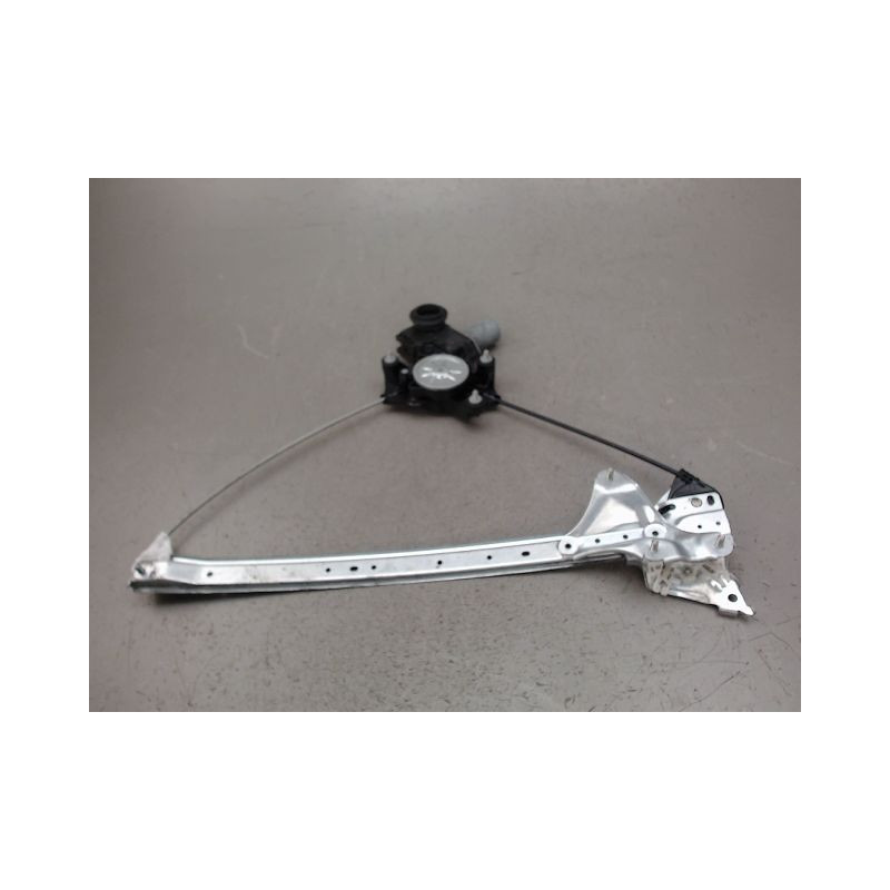 MECANISME LEVE-GLACE AVANT DROIT TOYOTA RAV4