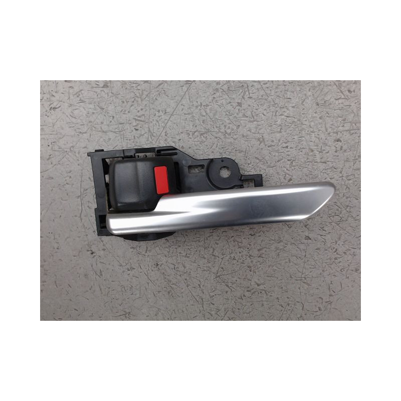 POIGNEE INTERIEURE PORTE ARRIERE GAUCHE TOYOTA RAV4