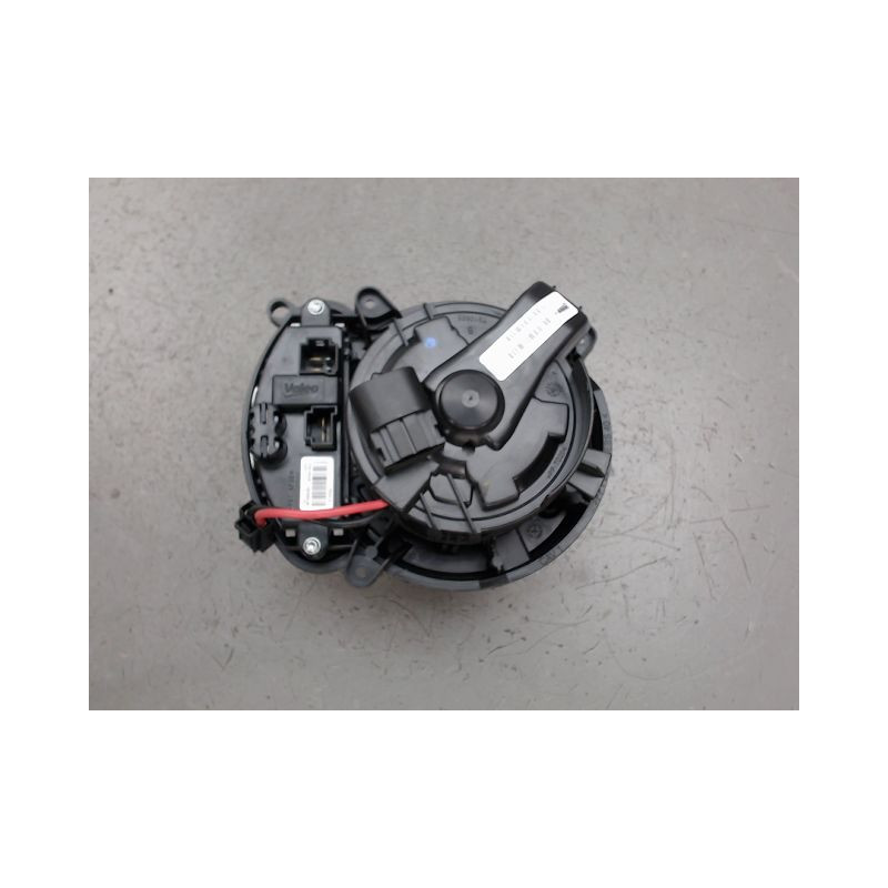 MOTEUR VENTILATEUR CHAUFFAGE RENAULT KADJAR