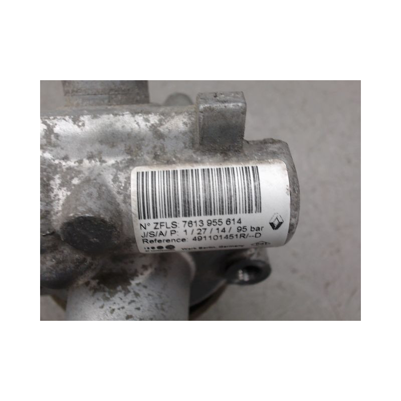 POMPE DIRECTION ASSISTEE DACIA SANDERO