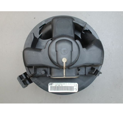 MOTEUR VENTILATEUR CHAUFFAGE