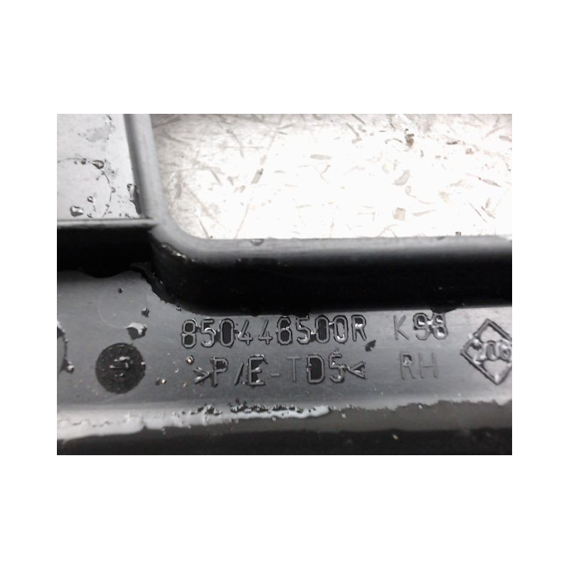 SUPPORT PARE-CHOC ARD RENAULT CLIO