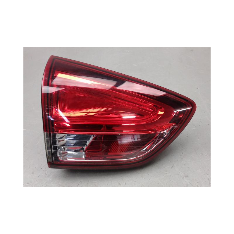 FEU ARRIERE INTERIEUR GAUCHE RENAULT CLIO
