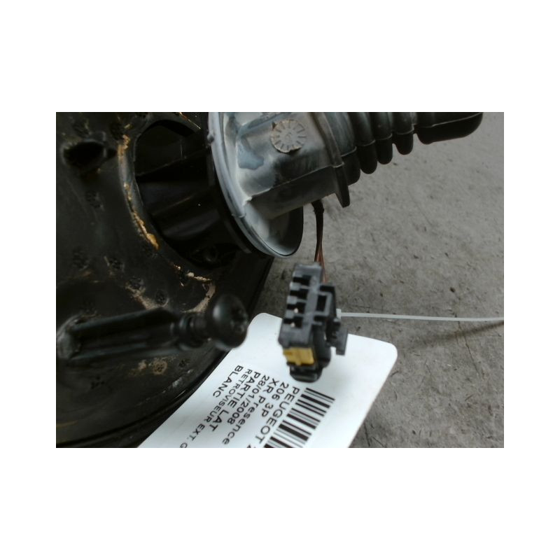 RETROVISEUR EXTERIEUR GAUCHE PEUGEOT 206 3P