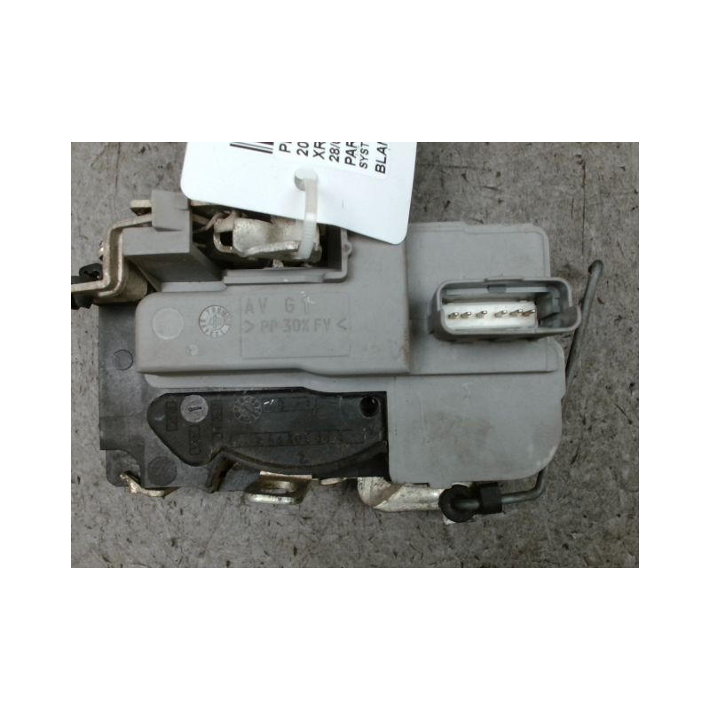 SYSTEME CONDAMNATION AVANT GAUCHE PEUGEOT 206 3P