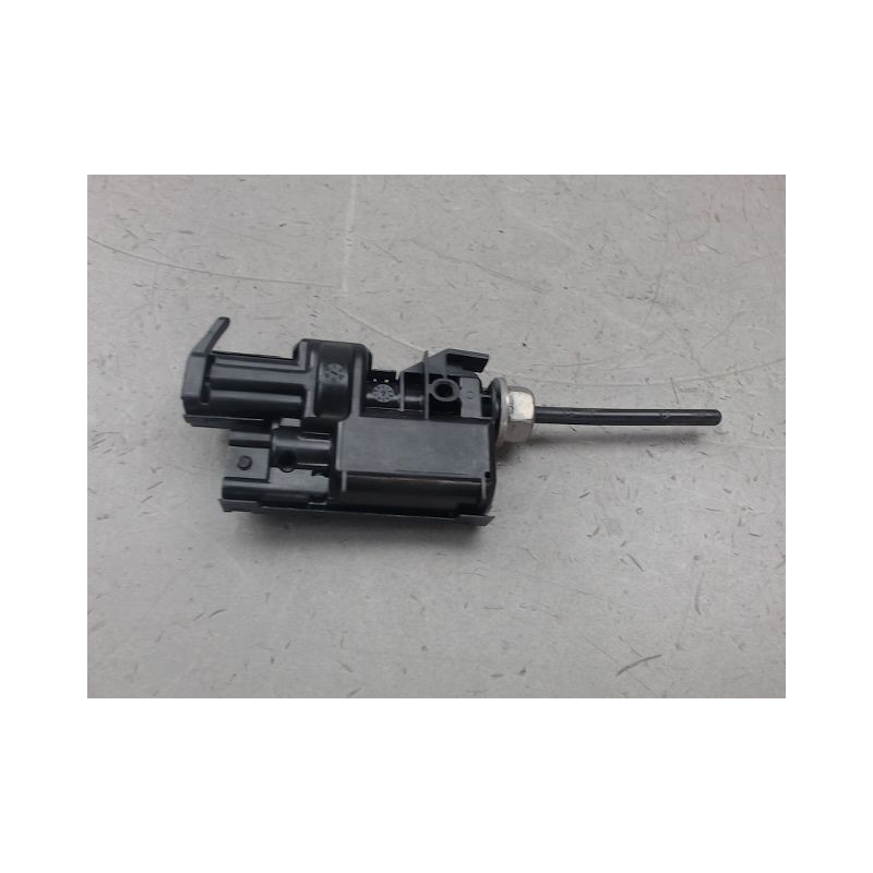 ACTIONNEUR TRAPPE CARBURANT RENAULT MEGANE