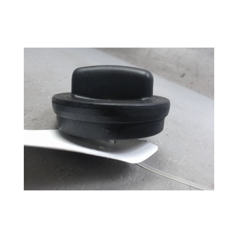 BOUCHON RESERVOIR A CARBURANT MERCEDES CLASSE A 2001 -