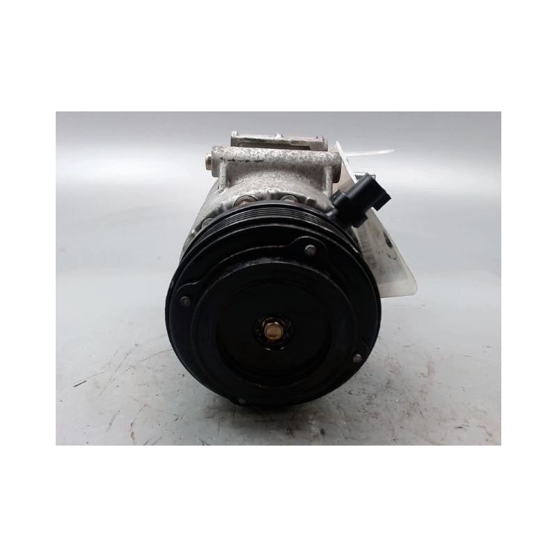 COMPRESSEUR AIR CONDITIONNE FORD FIESTA VI Phase 1 2002-2005