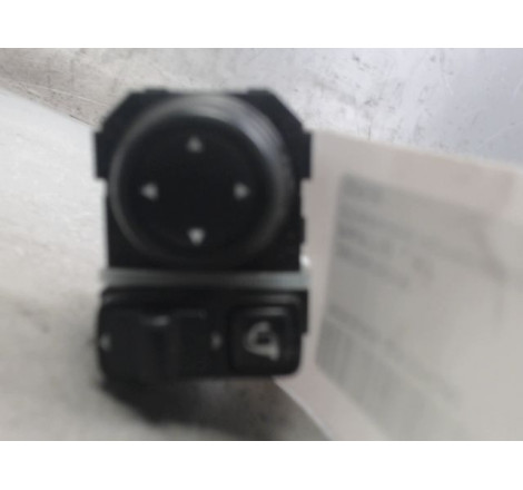 COMMANDE RETROVISSEUR EXT ELECTRIQUE