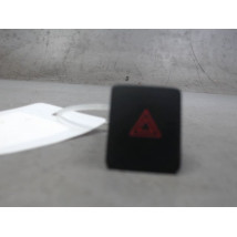 BOUTON DE WARNING NISSAN QASHQAI