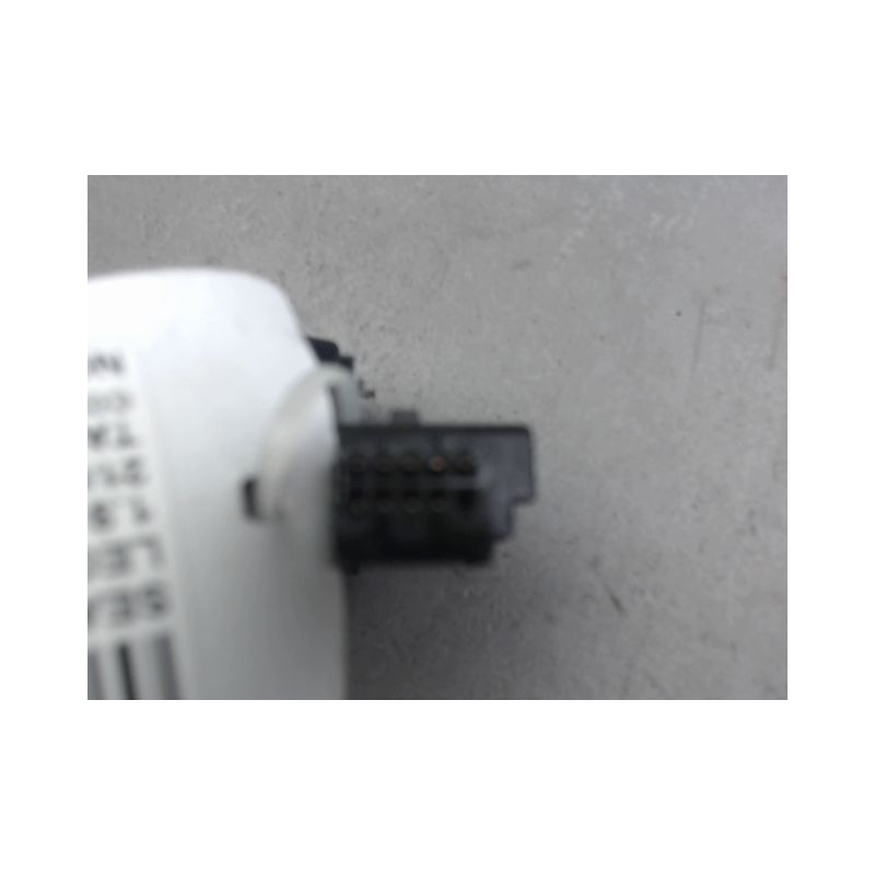 COMMANDE CLIGNOTANT SEAT LEON 2005-