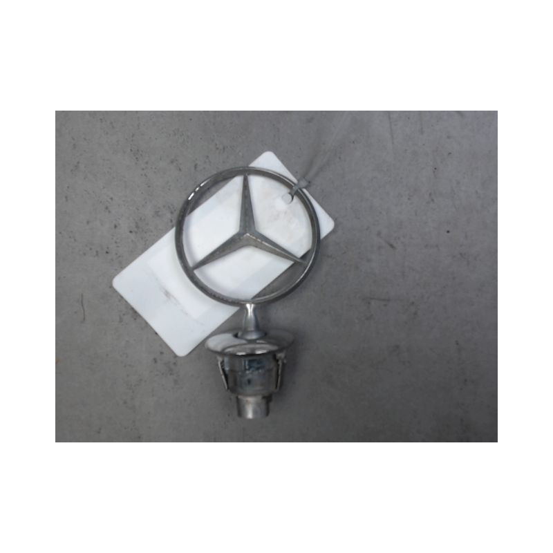 SIGLE CAPOT MERCEDES CLASSE C 2004-