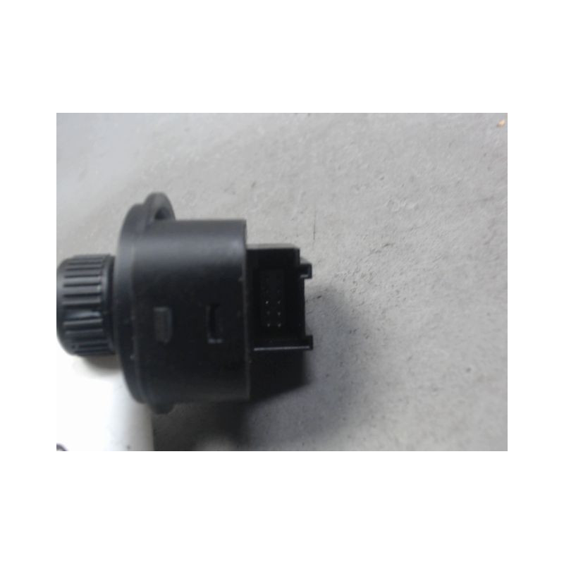 COMMANDE RETROVISSEUR EXTERIEUR ELECTRIQUE VOLKSWAGEN POLO 2009-