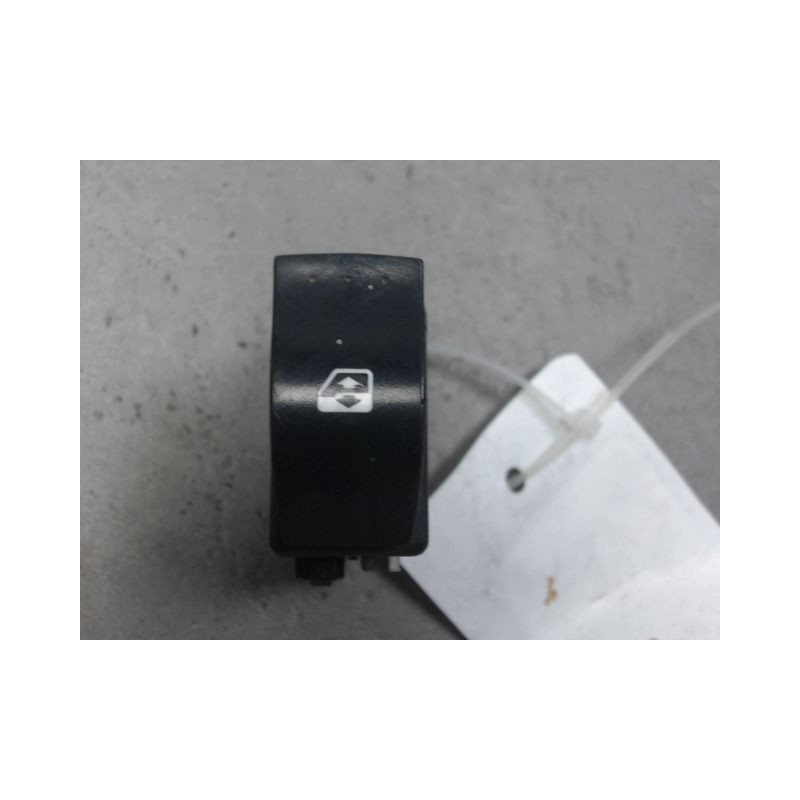 COMMANDE LEVE-GLACE PORTE AVD RENAULT CLIO II PH.2 01-06