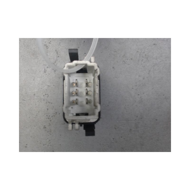 COMMANDE LEVE-GLACE PORTE AVD RENAULT CLIO II PH.2 01-06