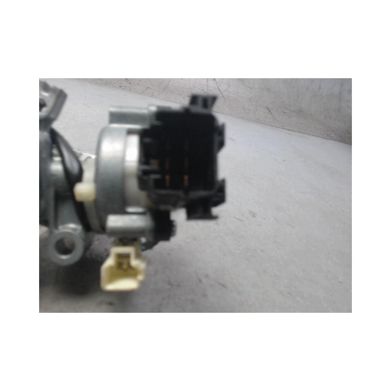 ANTIVOL DE DIRECTION SUZUKI ALTO 5 PTES