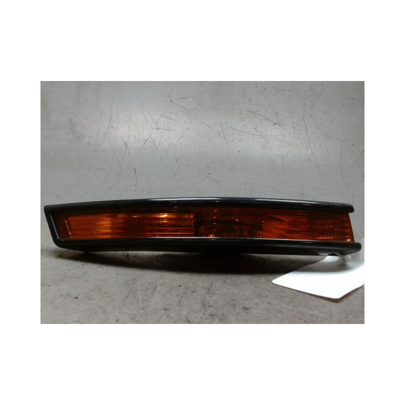 CLIGNOTANT DROIT VOLKSWAGEN PASSAT 2005-
