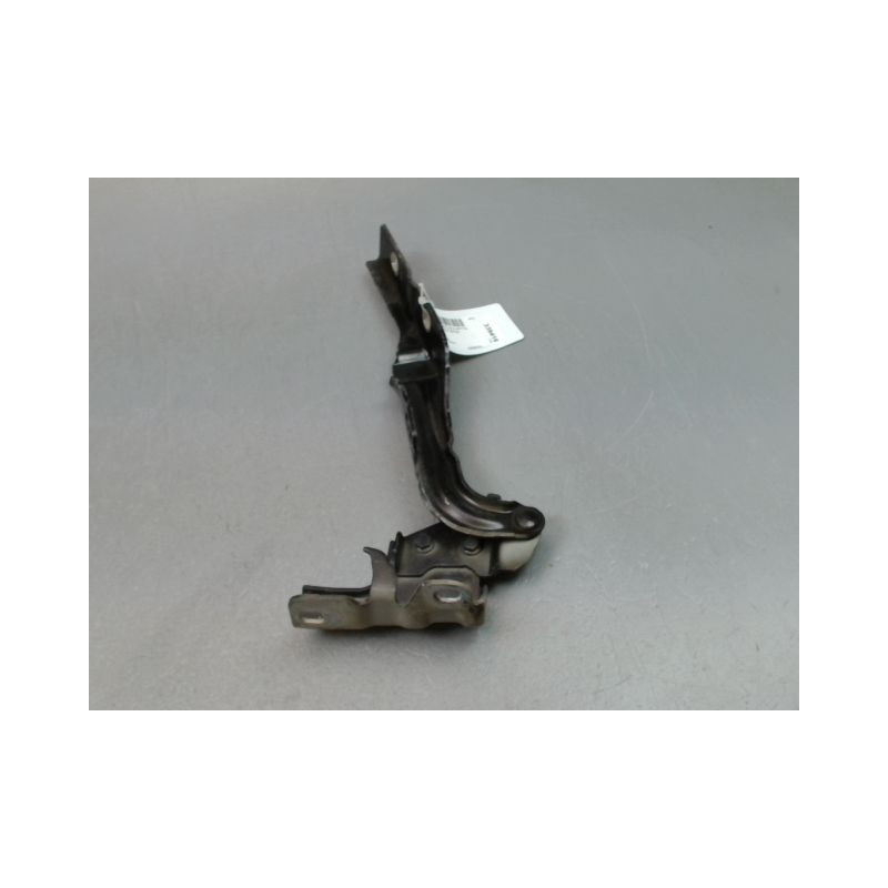 COMPAS DROIT CAPOT ALFA ROMEO GUILIETTA 2010-