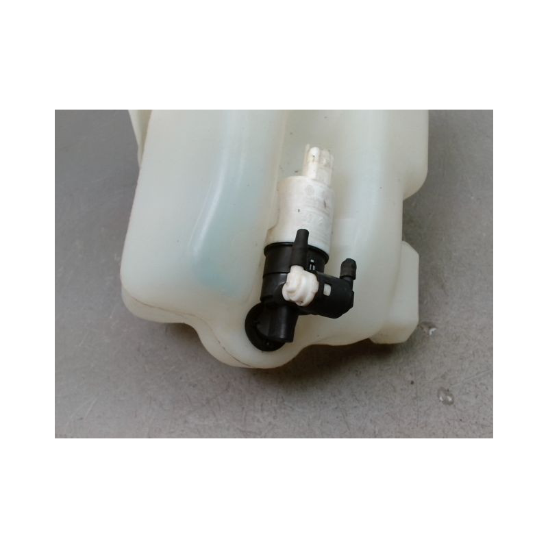 RESERVOIR LAVE-GLACE AVANT RENAULT SCENIC MONOSP. II Phase 2 2006-2009