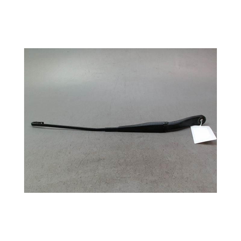 BRAS ESSUIE-GLACE AVANT DROIT DACIA SANDERO II Phase 1 2012-...