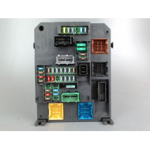 PLATINE FUSIBLE AVANT CITROEN C4