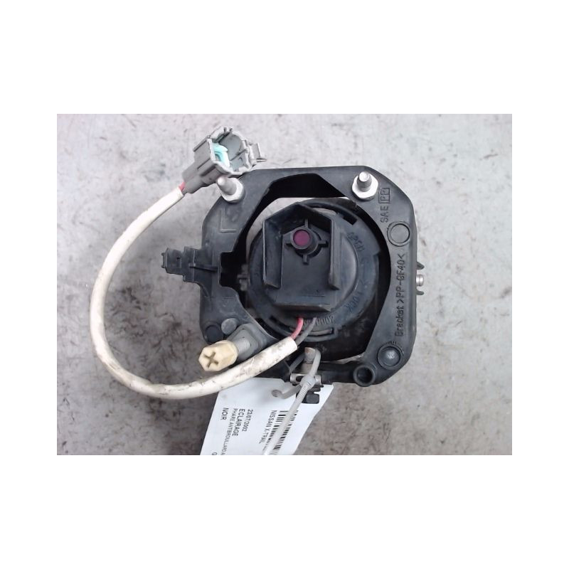 PHARE ANTIBROUILLARD AVANT GAUCHE NISSAN X-TRAIL