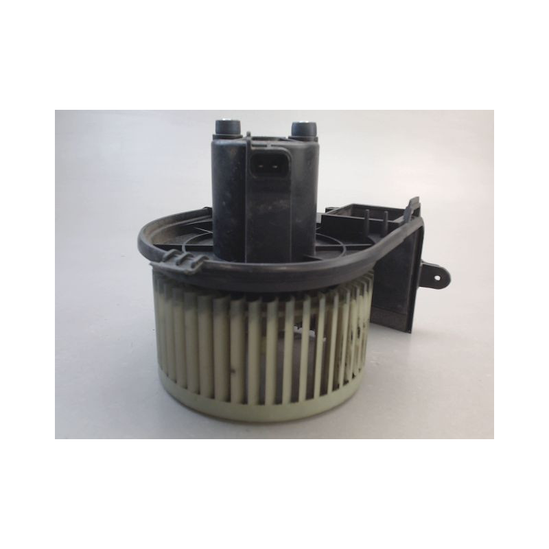 MOTEUR VENTILATEUR CHAUFFAGE RENAULT CLIO