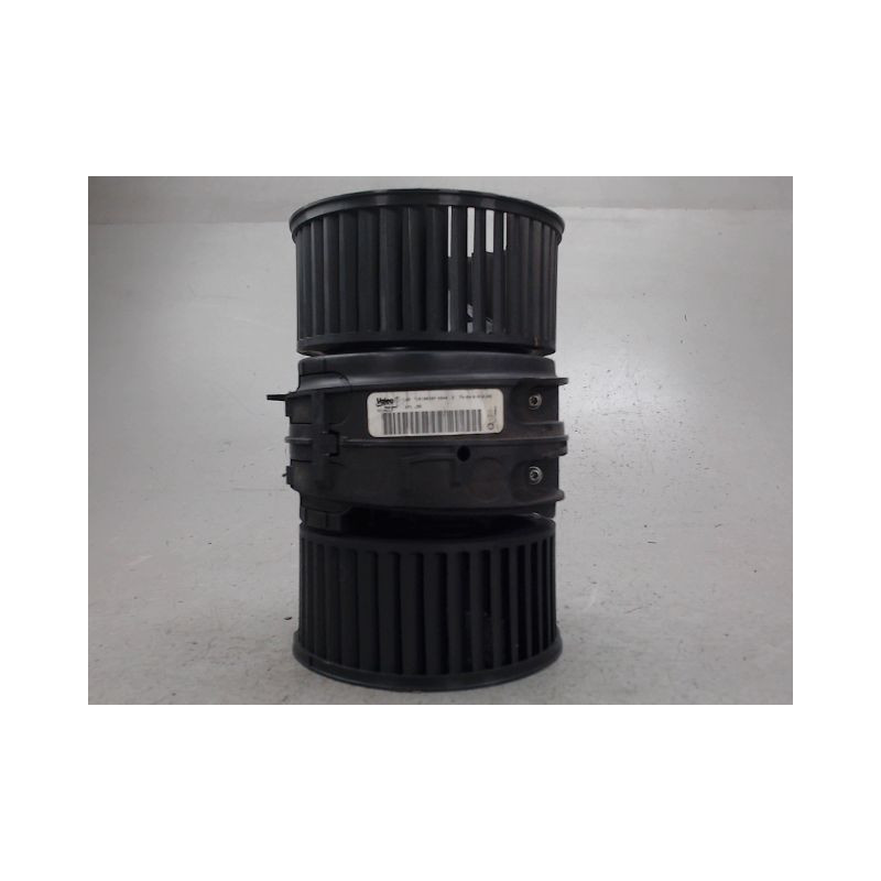 MOTEUR VENTILATEUR CHAUFFAGE RENAULT MEGANE