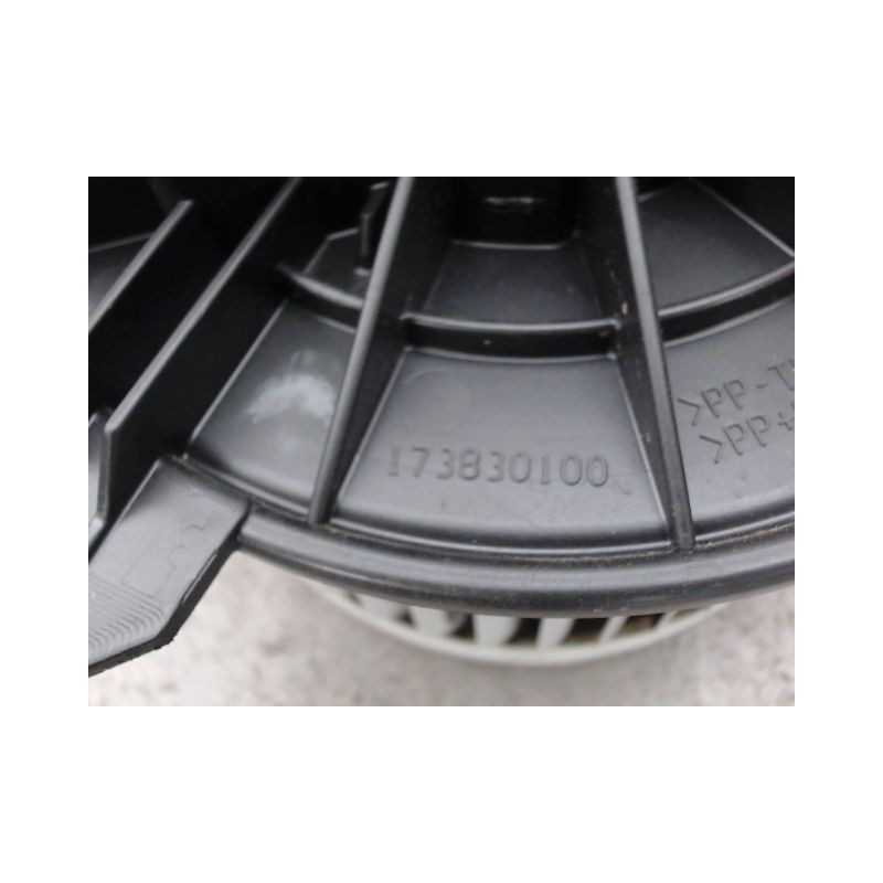 MOTEUR VENTILATEUR CHAUFFAGE RENAULT MASTER