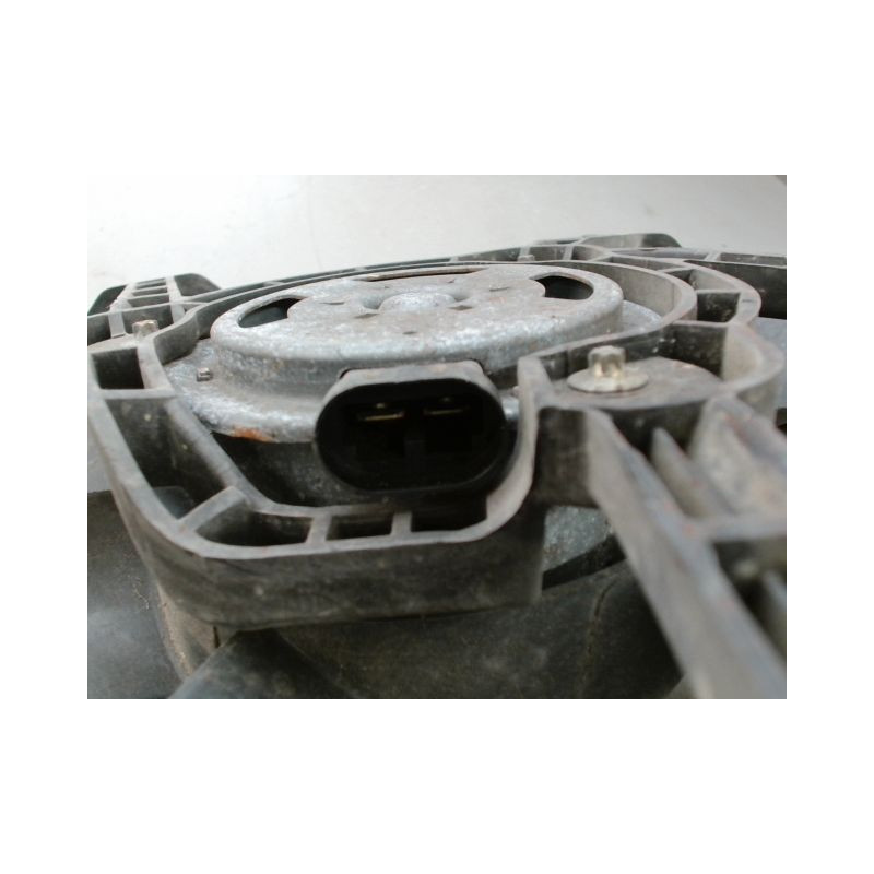 MOTEUR VENTILATEUR RADIATEUR RENAULT TRAFIC