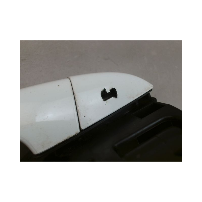 POIGNEE EXTERIEURE PORTE AVANT GAUCHE RENAULT CLIO