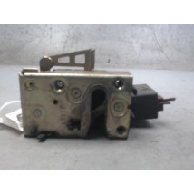 SYSTEME CONDAMNATION ARRIERE DROIT CITROEN SAXO 99-