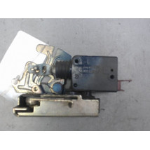 SYSTEME CONDAMNATION ARRIERE DROIT CITROEN SAXO 99-