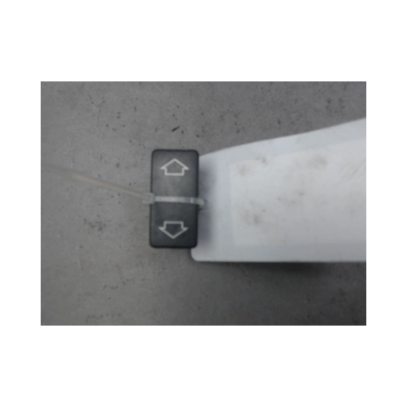 COMMANDE LEVE-GLACE PORTE AVG CITROEN SAXO 99-
