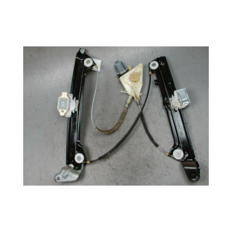 MECANISME+MOTEUR LEVE-GLACE AVANT DROIT AUDI A3