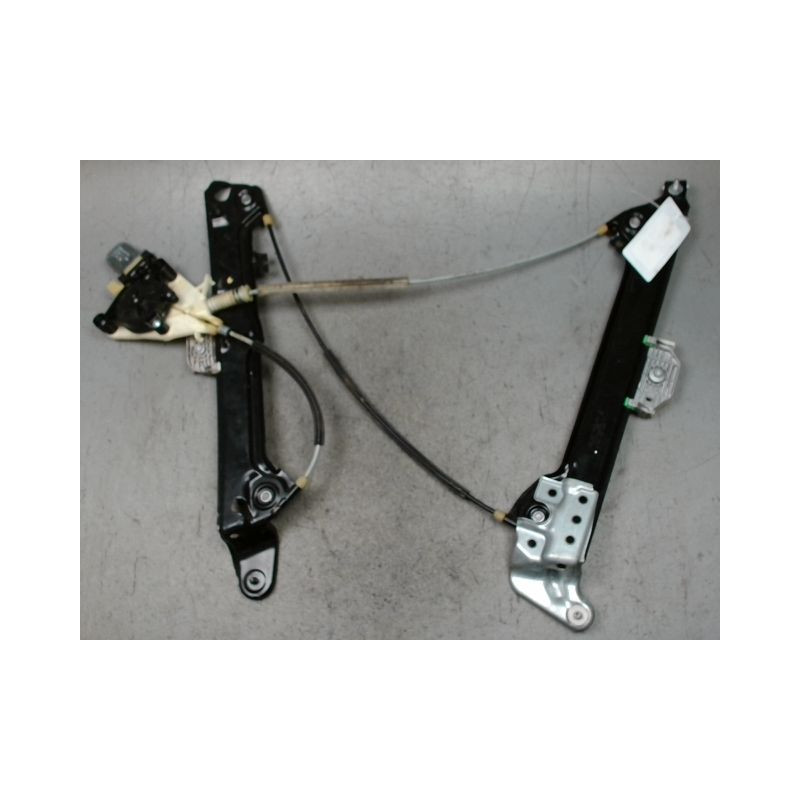 MECANISME+MOTEUR LEVE-GLACE AVANT DROIT AUDI A3