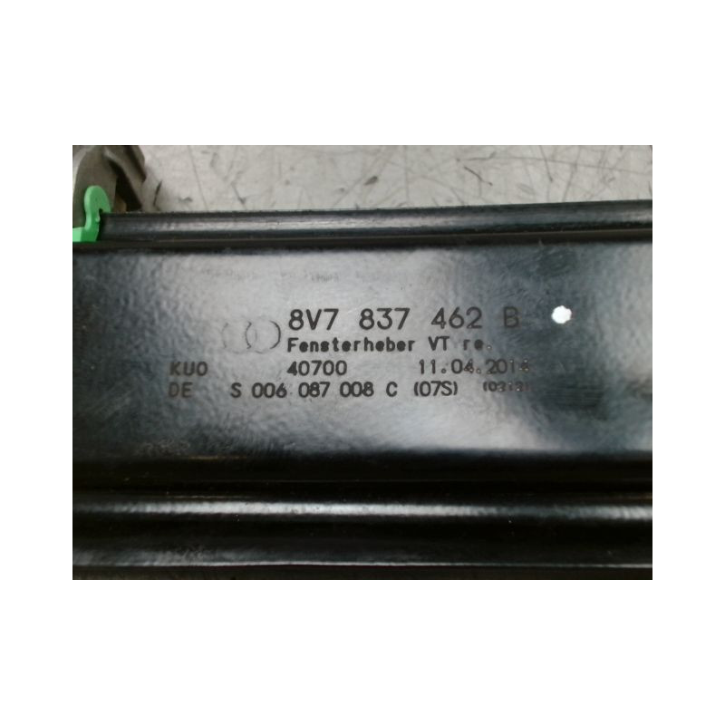 MECANISME+MOTEUR LEVE-GLACE AVANT DROIT AUDI A3