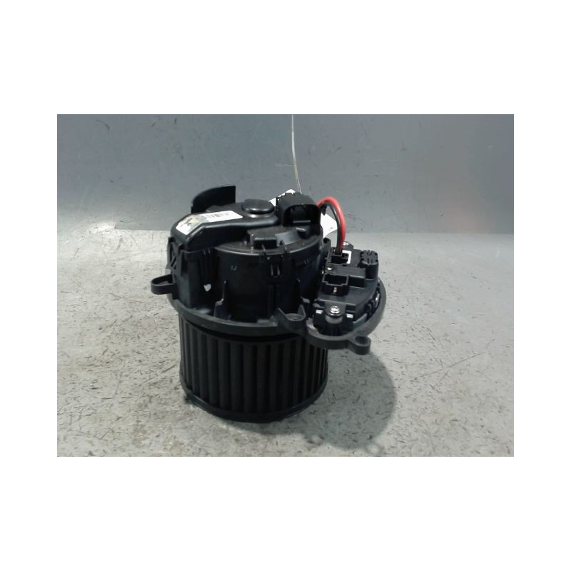 MOTEUR VENTILATEUR CHAUFFAGE RENAULT SCENIC