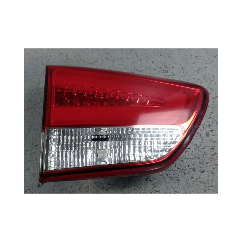 FEU ARRIERE INTERIEUR GAUCHE KIA CARENS 2002-
