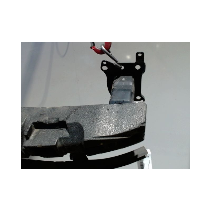 RENFORT PARE-CHOC AVANT VOLKSWAGEN PASSAT SW 2005-
