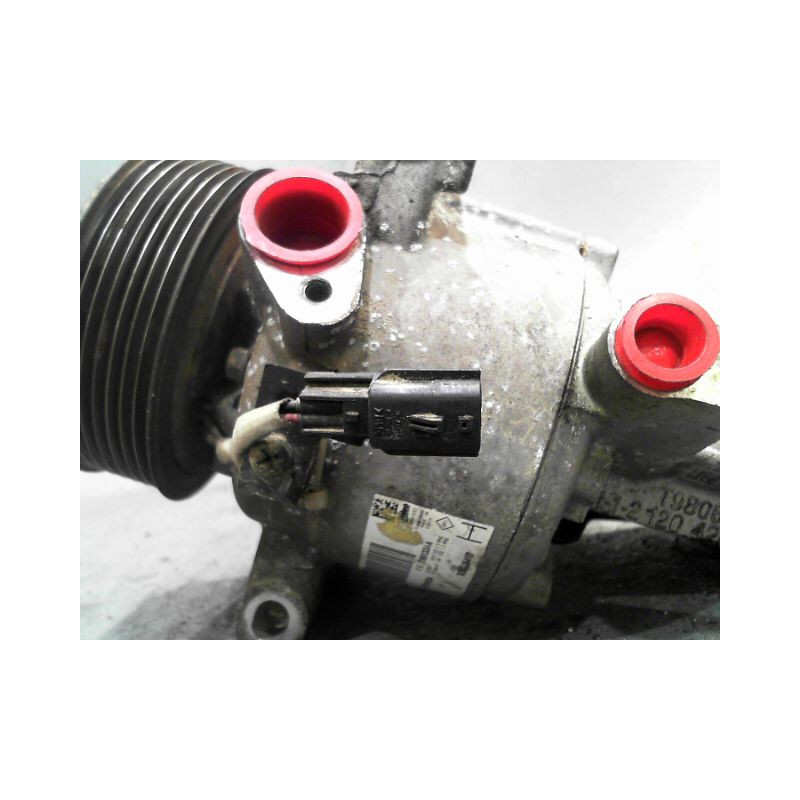 COMPRESSEUR AIR CONDITIONNE DACIA SANDERO
