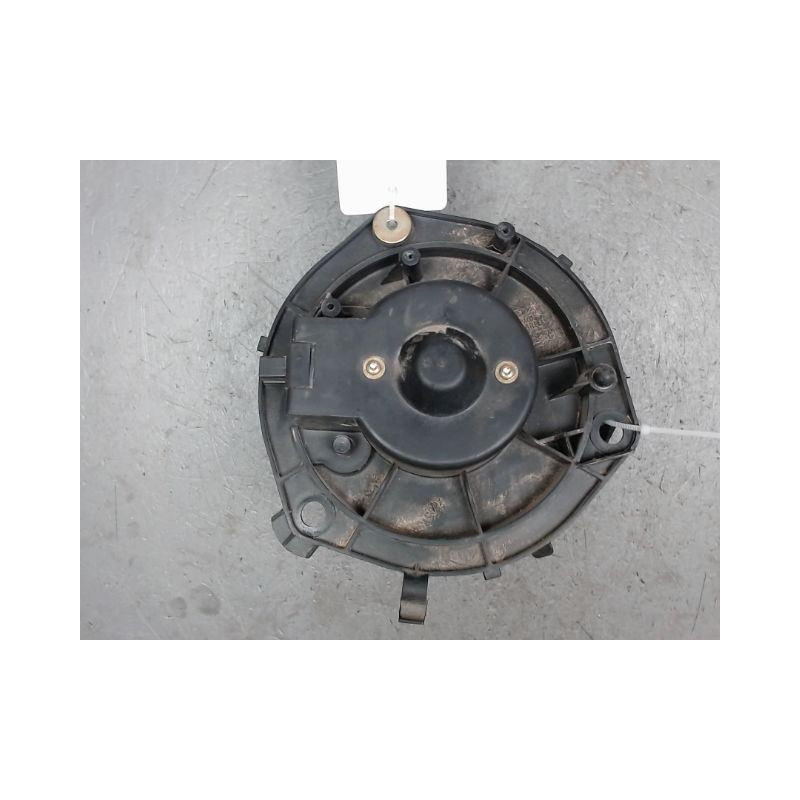 MOTEUR VENTILATEUR CHAUFFAGE IVECO 35S10
