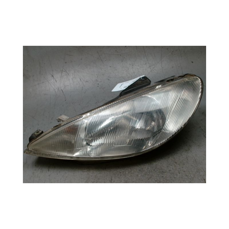 PHARE GAUCHE PEUGEOT 206 3P