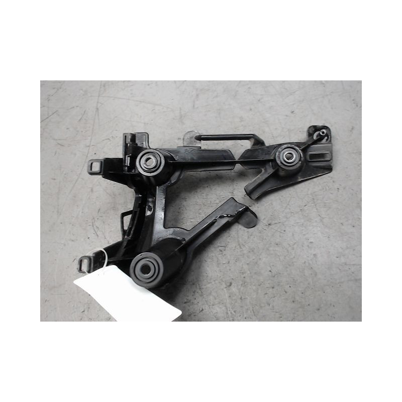 SUPPORT PARE-CHOC ARD PEUGEOT 2008