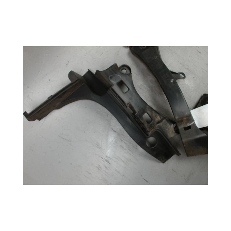 SUPPORT PARE-CHOC ARG PEUGEOT 3008