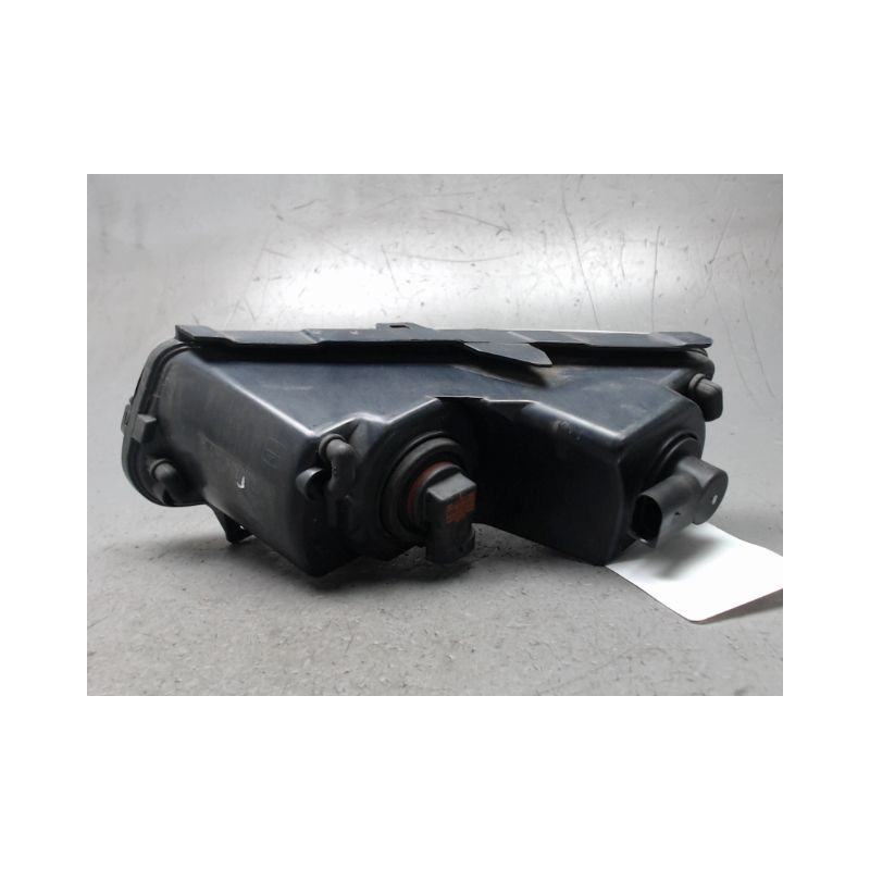 PHARE ANTIBROUILLARD AVANT DROIT VOLKSWAGEN POLO 2009-