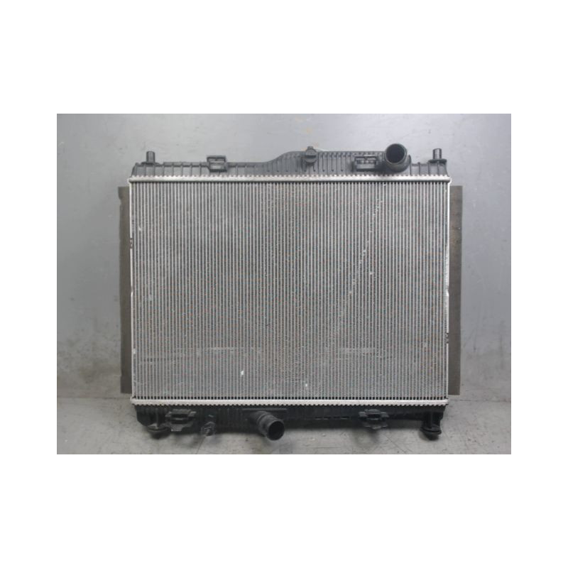 RADIATEUR FORD FIESTA