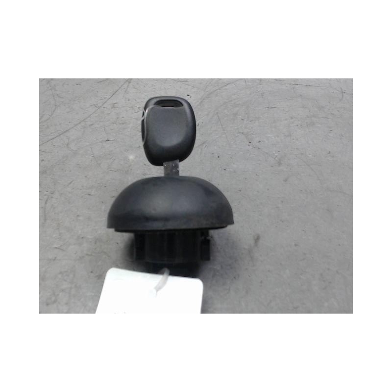 BOUCHON RESERVOIR A CARBURANT RENAULT CLIO II PH.2 01-06
